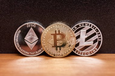 üç sikke bitcoin ligtecoin ethereum