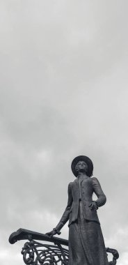 Solomiya Krushelnytska Monument, Ternopil, Ukraine *** pic: 04.10.2019