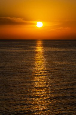 Günbatımı, Güzel Akdeniz Körfezi manzarası