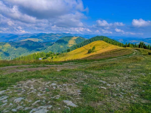 Călătorie Viață Munții Carpați Sate Carpatice Păduri Râuri Răsărit Soare — Fotografie, imagine de stoc
