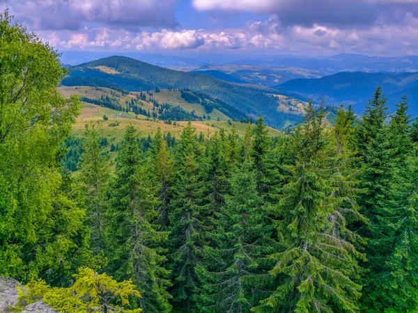 Reisen Und Leben Den Karpaten Karpatendörfer Wälder Flüsse Sonnenauf Und — Stockfoto