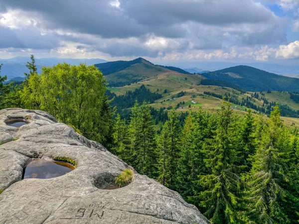 Reisen Und Leben Den Karpaten Karpatendörfer Wälder Flüsse Sonnenauf Und — Stockfoto