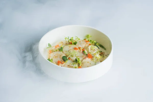 Close View White Bowl Delicious Steamed Meal Vegeds — Stok Foto