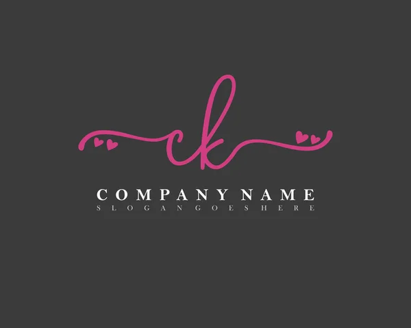 Inicial Caligrafía Femenina Logotipo Firma Inicial Maquillaje Boda Moda Con — Vector de stock