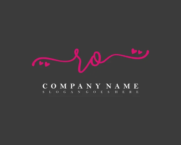 Inicial Escritura Mano Logotipo Femenino Firma Inicial Maquillaje Boda Moda — Vector de stock