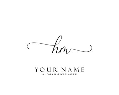 Başlangıçta HM güzellik monogramı ve zarif logo tasarımı, ilk imzadan oluşan el yazısı logosu, düğün, moda, çiçekli ve yaratıcı şablona sahip botanik.
