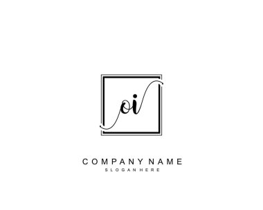 Başlangıçta OI güzellik monogramı ve zarif logo tasarımı, ilk imzadan oluşan el yazısı logosu, düğün, moda, çiçekli ve yaratıcı şablona sahip botanik.