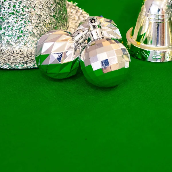 Kerstversiering Zilver Goud Groen Tafelkleed Doek — Stockfoto