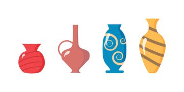 Koleksiyon seramik vazoları.