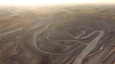 Rusya 'daki açık bakır madeninin havadan görüntüsü