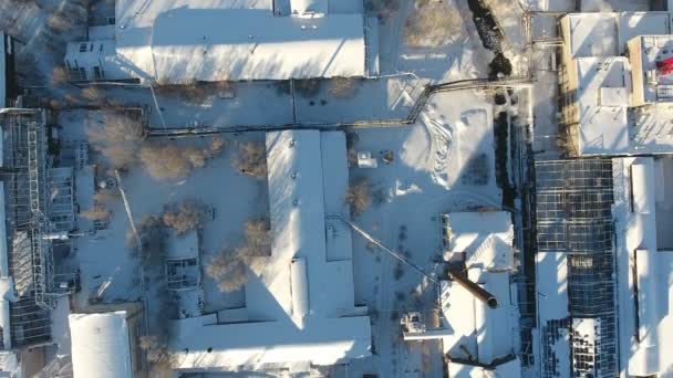 A fábrica destruída da União Soviética em Nizhny Tagil no inverno  . — Vídeo de Stock