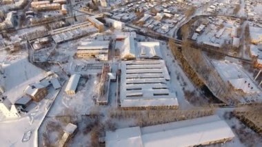 Sovyetler Birliği zamanından kalma terk edilmiş bir fabrika. Rusya