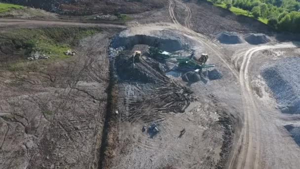 Obras de máquinas na pedreira de gesso — Vídeo de Stock