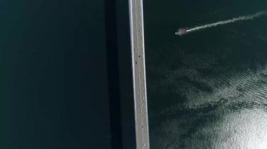 long cable-stayed road bridge from Vladivostok to island Russkiy