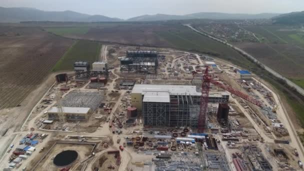 La construcción de la central eléctrica en la fase inicial — Vídeos de Stock