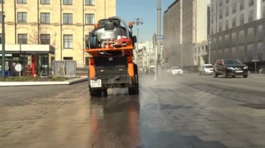 Moskova, Rusya-Mart 2020 'de Merkez Caddelerde covid-19' dan özel nakliye dezenfektanları