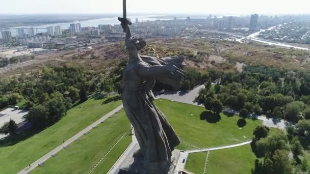 Volgogrado, Rusia-septiembre de 2017: El monumento "la Patria llama "" — Vídeos de Stock