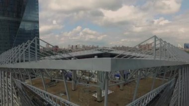 Futbol takımı için yeni ve modern bir stadyum inşaatı 