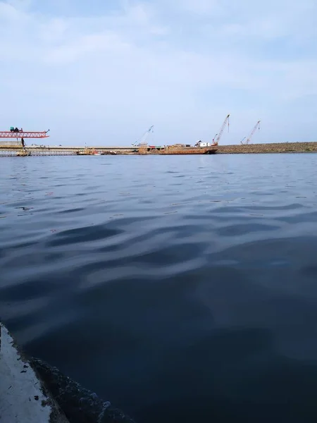 Een Uitzicht Tijdens Het Oversteken Van Oceaan Naar Een Eiland — Stockfoto