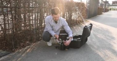 Çekim ve film yapımcılığı. Genç Filmci Sahne Arkasında. 