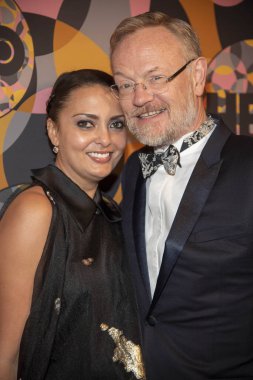 Jared Harris, eşi Allegra Riggio ile birlikte 5 Ocak 2020 'de Beverly Hilton, Beverly Hills' deki 55. Restoranda düzenlenen HBO 'nun 2020 Yıllık Altın Küre Ödülleri' nde.