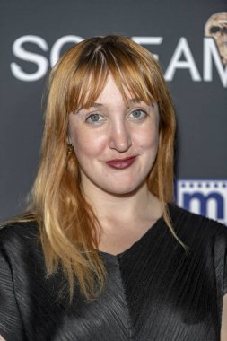 Maya Korn, 19. Yıllık Korku Film Festivali - Çığlık Festivali Açılış Gecesi Ye, Beyin, Los Angeles 'ı Sev galasına 8 Ekim 2019' da TLC Çin Tiyatrosu 'nda katıldı. 