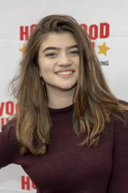 Samantha Gangal, 20 Haziran 2019 'da Hollywood Müzesi' nde Anita Pointer 'ın Gözlerinden 50 yıllık serginin açılışına katıldı. 