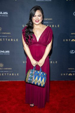 Roslynn Alba-Cobarrubias 14 Aralık 2019 'da Beverly Hilton, Beverly Hills, CA' da düzenlenen 18. Unutulmaz Galaya katıldı.