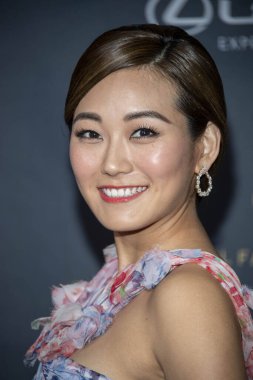 Karen Fukuhara, 14 Aralık 2019 'da Beverly Hilton, Beverly Hills, CA' da düzenlenen 18. Unutulmaz Gala 'ya katılıyor.