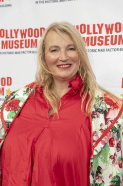 Anna Wilding, 20 Haziran 2019 'da Hollywood Müzesi' nde Anita Pointer 'ın Gözlerinden 50 yıllık serginin açılışına katıldı. 