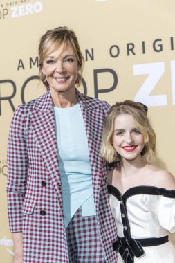 Allison Janney, Mckenna Grace 13 Ocak 2020 'de Pacific Theatres, The Grove, Los Angeles, CA' daki 