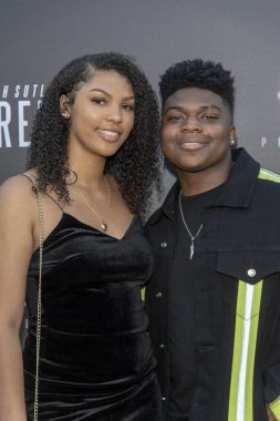 Charles Lott Jr. Kesia ile birlikte 26 Haziran 2019 'da Mısırlı Tiyatrosu' nda Los Angeles Prömiyeri 'ne katılır.