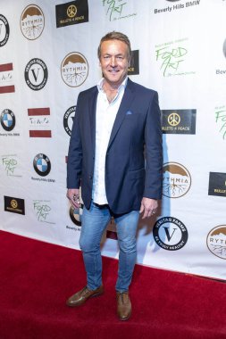 Doug Davidson, 15 Eylül 2018 'de Waldorf Astoria Beverly Hills, Kaliforniya' da düzenlenen 2018 yıllık Emmy Ödülleri onuruna Özel Hediye Salonu 'na katılıyor.