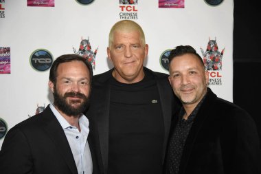 Judd Lormand, Dustin Rhodes, Brett Bentman 30 Ocak 2020 'de TCL Çin Tiyatrosu' nda 