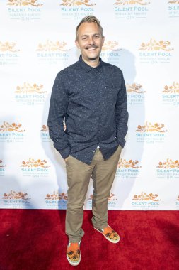 Craig Robert Young 18 Eylül 2018 'de Los Angeles, Tom Tom Bar' da Sessiz Havuz Cin Resmi LA Fırlatma Partisi 'ne katıldı.