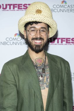 Kıvırcık Velasquez, 6 Mart 2020 tarihinde, Japon Amerikan Kültür Merkezi, Los Angeles 'taki Outfest Fusion 2020 Festival açılış gecesi galasına katıldı.