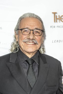 Edward James Olmos, 15 Kasım 2019 'da Skirball Kültür Merkezi' nde düzenlenen 37.