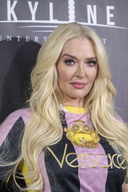 Erika Jayne, 14 Eylül 2018 'de Los Angeles' taki Laemmle 's NoHo 7, Kuzey Hollywood, Kaliforniya' da Skyline Entertainment 'ın 