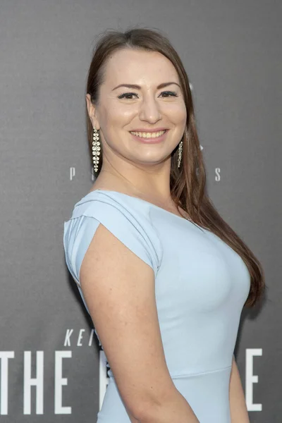 Anna Kataeva Παρακολουθεί Refuge Los Angeles Premiere Στο Egyptian Theatre — Φωτογραφία Αρχείου