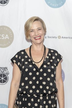 Tiffany Little Canfield, 31 Ocak 2019 'da Beverly Hilton, Beverly Hills, CA' da Amerika 'nın 34. Geleneksel Oyuncular Topluluğu Artios Ödülleri' ne katıldı. 