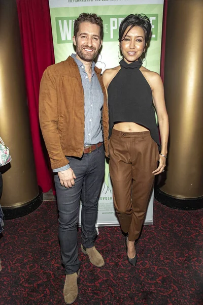 Matthew Morrison Renee Puente Assistir Weed People Estreia Los Angeles — Fotografia de Stock