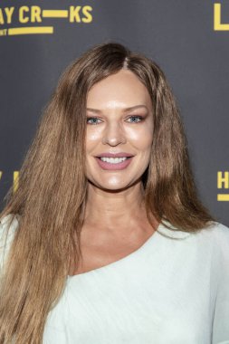 Natasha Alam, 15 Ağustos 2019 'da Arclight Hollywood Tiyatrosu' nda Los Angeles Premiere 'e katılır.