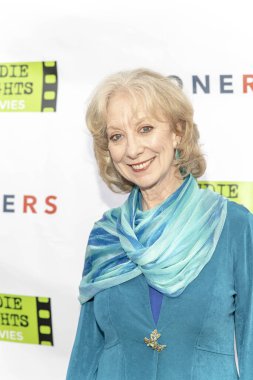 Ellen Crawford, 30 Mayıs 2019 'da Laemmle, Beverly Hills, CA' nın Ahrya Güzel Sanatlar galasına katılıyor.