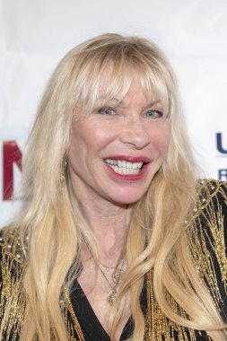 Patti Negri Edwards Lowell ve Andrew Weiss Sunar: Marilyn Monroe, 1 Haziran 2019 'da Edwards Lowell Galerisi, Beverly Hills, CA' da 17 Yıl Hazırlanıyor