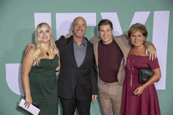 Adam Devine Ailesi Ekim 2019 Fox Bruin Theatre Los Angeles — Stok fotoğraf