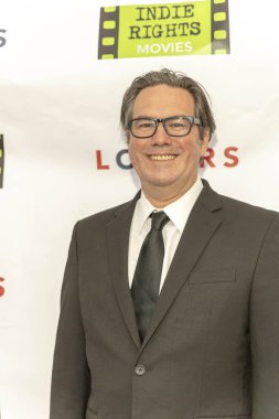 Keith Stevenson, 30 Mayıs 2019 'da Laemmle, Beverly Hills, CA' nın Ahrya Güzel Sanatlar galasına katılıyor.