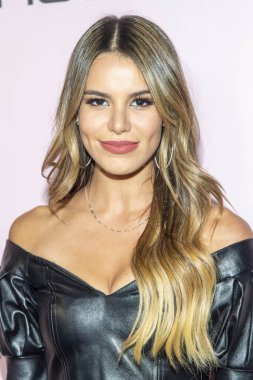 Madison Grace, 7 Kasım 2019 'da Nightingale Plaza, Los Angeles' ta 