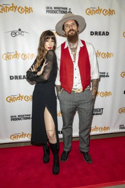 Emily Sando Brown, James Claeys 17 Eylül 2019 'da TCL Çin Tiyatrosu' nda 