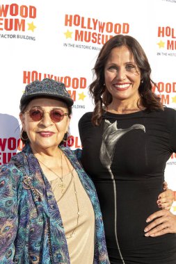 Hollywood Müzesi Lobi Övgü Serisi 5 Ekim 2019 'da Hollywood Müzesi, Hollywood, CA' da Bette Davis 'e katılıyor.