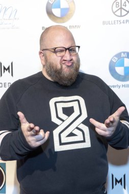 Stephen Kramer Glickman 22 Şubat 2019 'da Beverly Hills' teki Waldorf Astoria Otel 'de Rafi' nin Seçme Hediye Suiti ve Konseri 'ne katıldı.